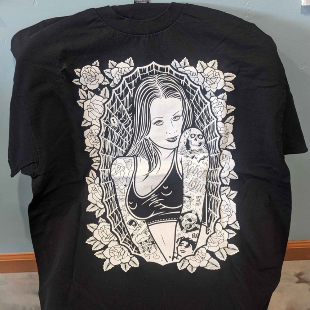 XL REBEL8 T-shirt